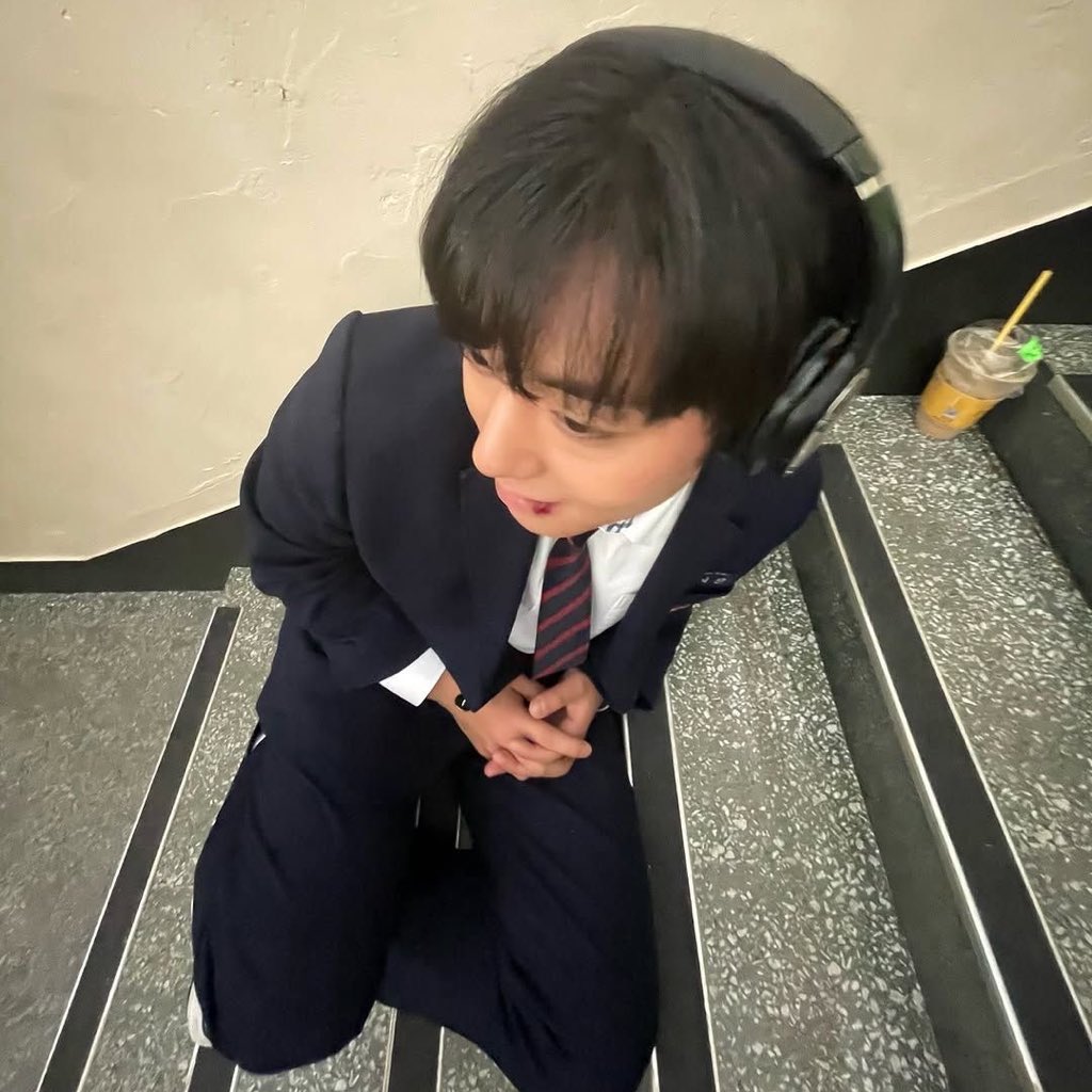 푸팸이 tweet media