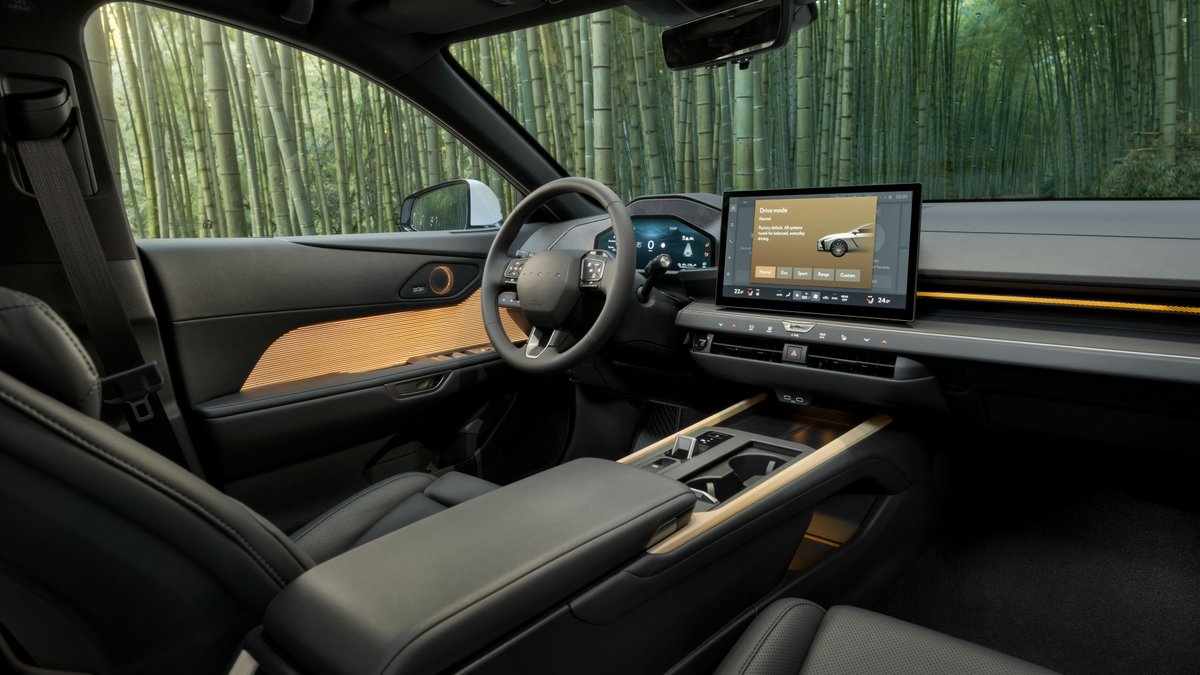 LexusSpain's tweet image. Resistente y flexible como el bambú. Así se conforma la fisonomía del nuevo ES 🎍

f.mtr.cool/hrtytrpppp

#lexuses
#lexuselectrified