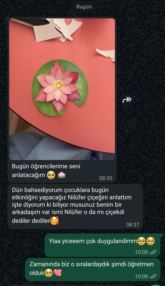 nilolcay_'s tweet photo. Birinci sinifta ilk yanıma oturan arkadaşimla yıllar sonra öğretmrn olmuşuzdur ama dostluğumuz baki kalmiştir🥹💌🎀 https://t.co/QNSeu1fubg
