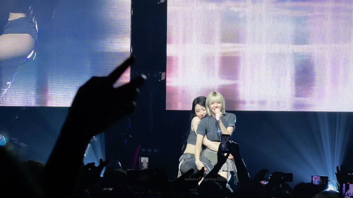 websurfingsince2009:/ tweet media