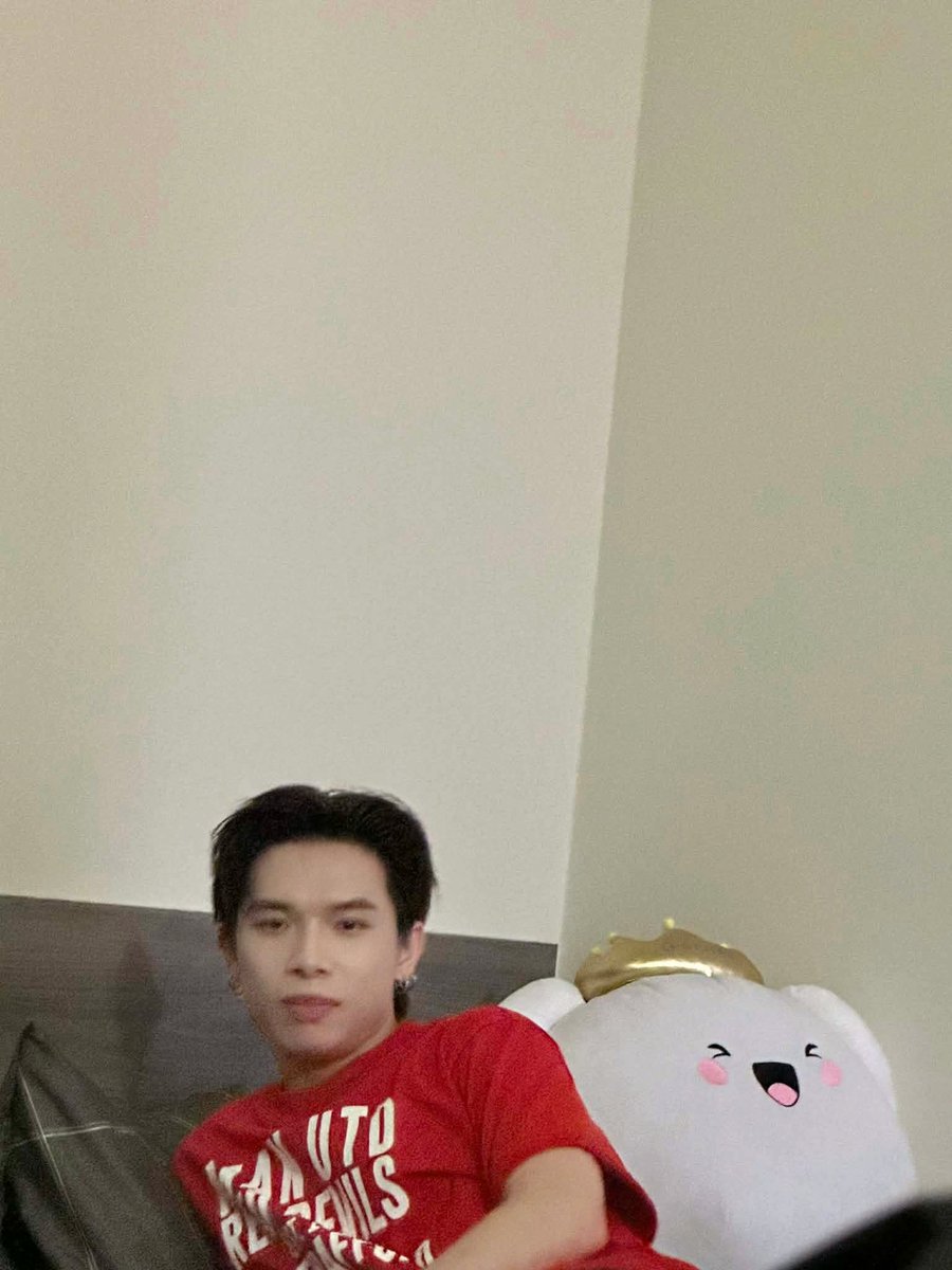 TheWhiteMeow__'s tweet photo. UPRIZE April Fool's Collection - BEX 😼 (2/2)

#CuongBach #UPRIZE_BEX #UPRIZE_CuongBach #UPRIZE https://t.co/Zz0Utf276u