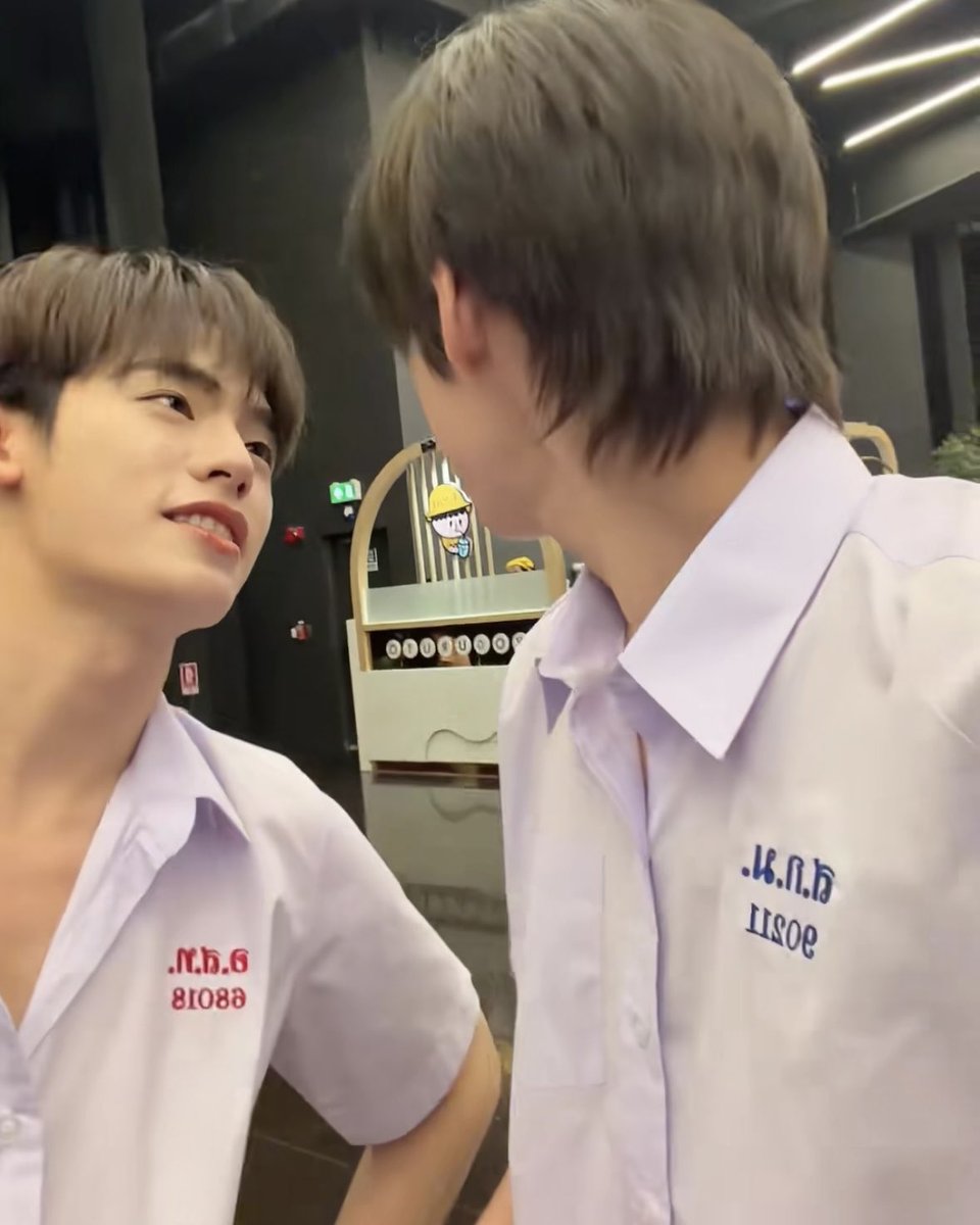 nongred🫕* tweet media