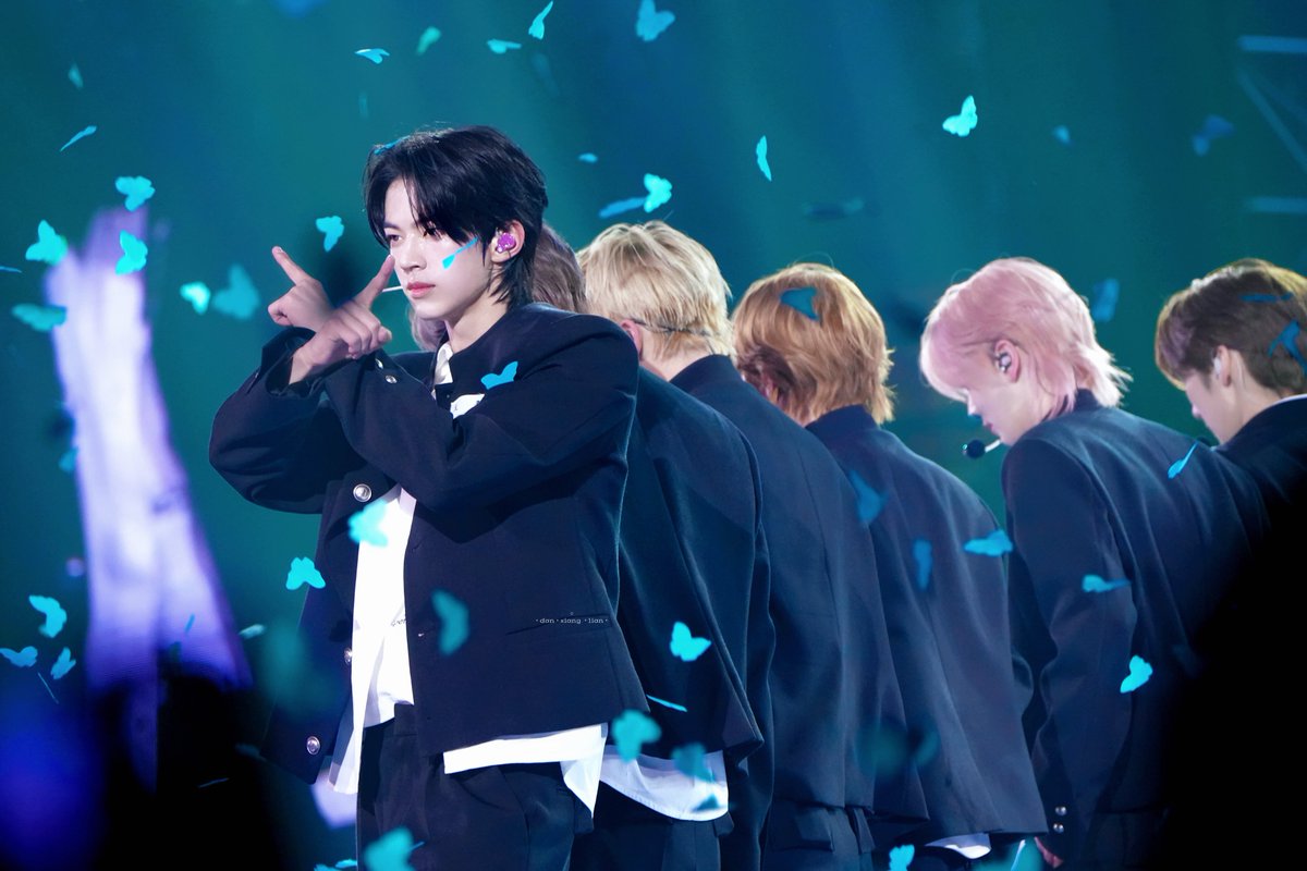 单向恋 tweet media