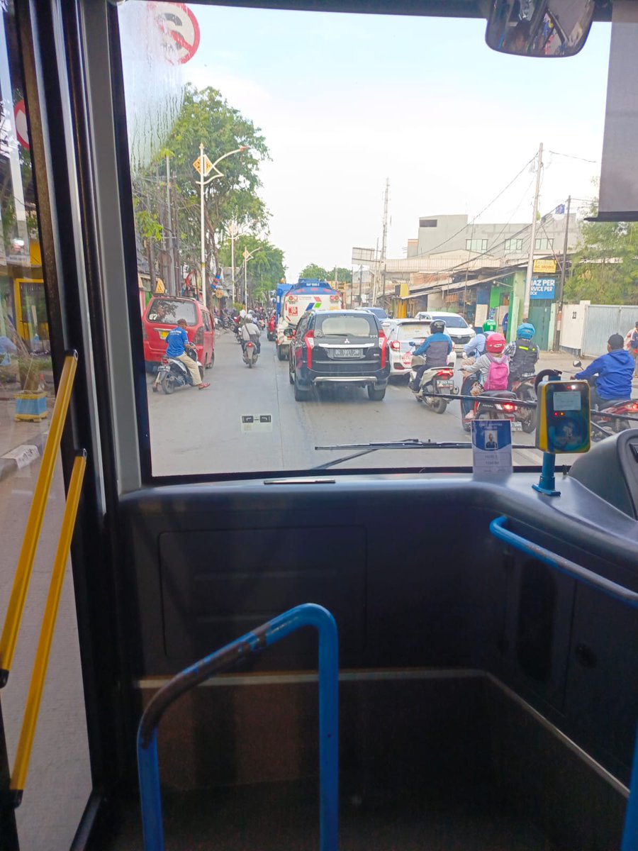 Koridor 8 Transjakarta tweet media