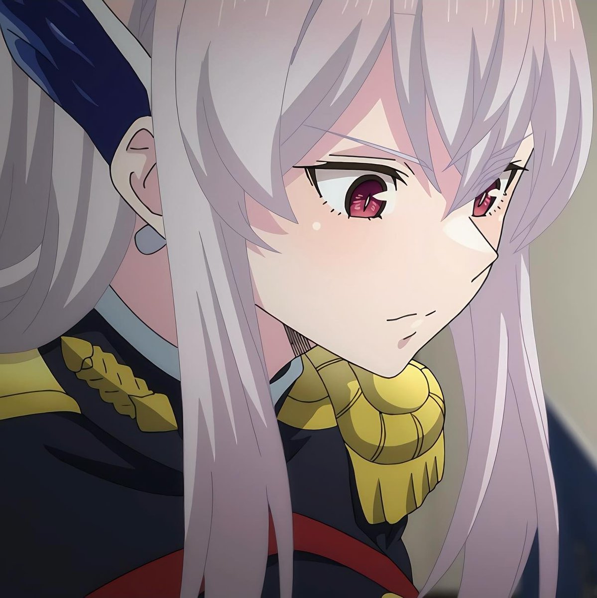 “People should really learn to stop arguing in the damn halls. .” (💢)