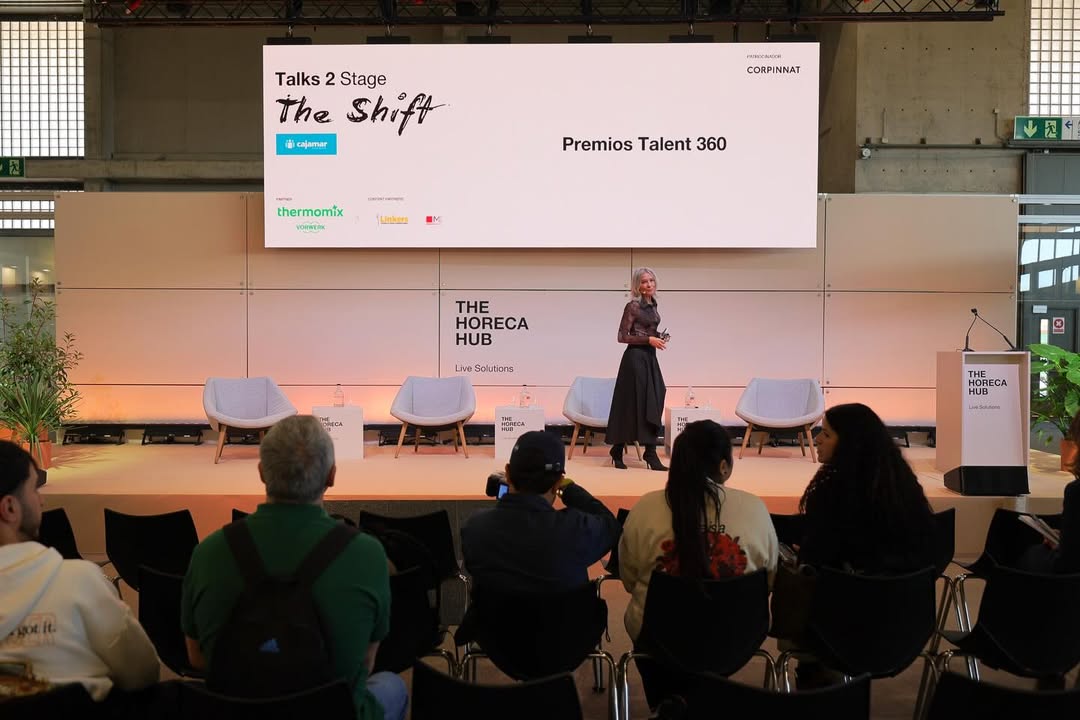 HOSTELCO tweet media