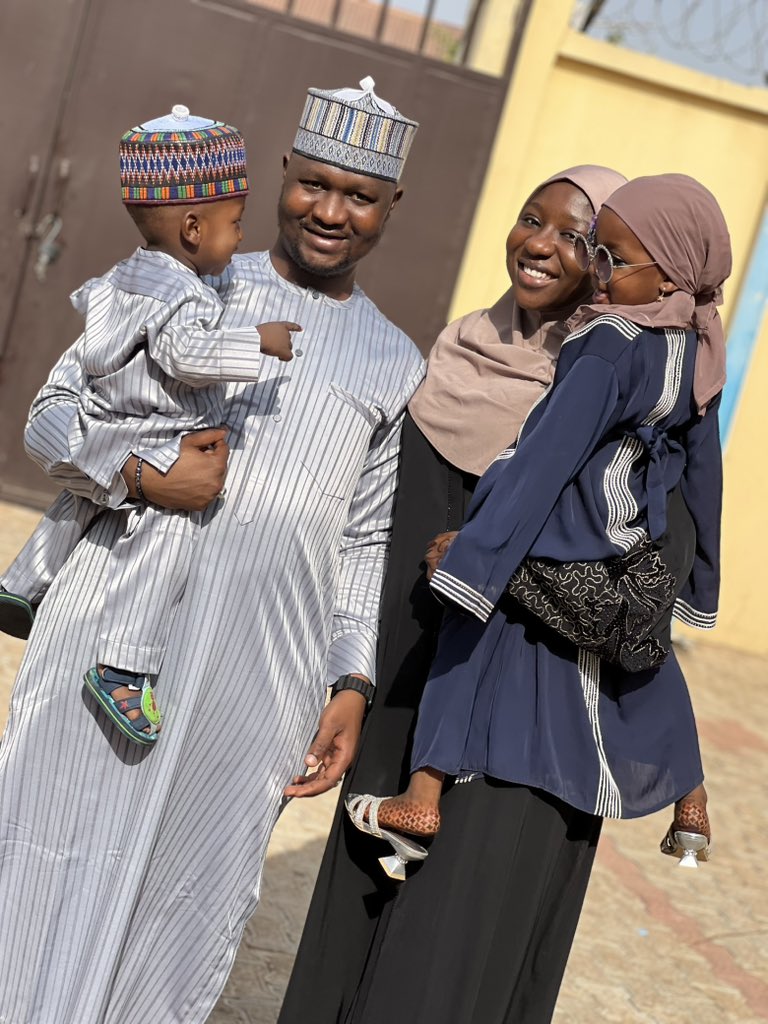 BashirXNG's tweet photo. It's my birthday today
Cheers to growth, silent wins, and bigger moves ahead.
I'm becoming everything I once prayed for 🙏… 
Alhamdulillah….@highlight https://t.co/f7aIbKzjWF