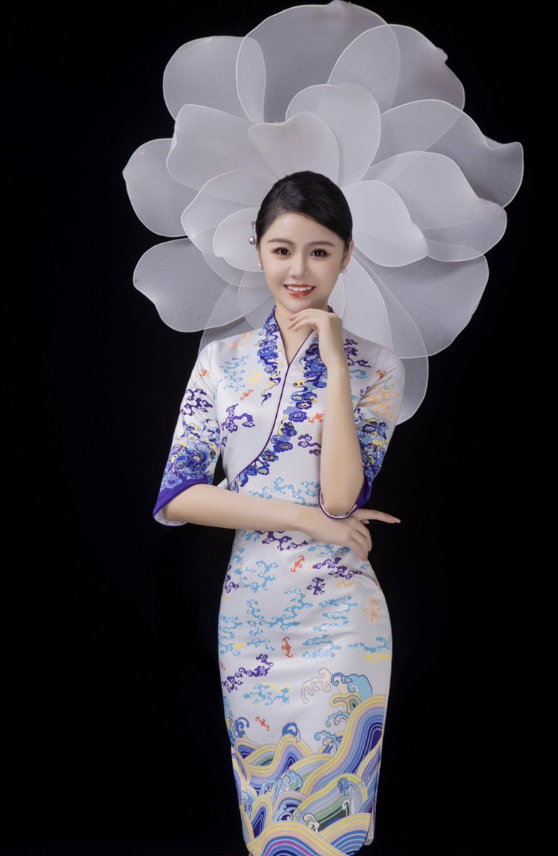 haihangcc's tweet photo. 我想对你做个全身检查，看看你把我的心藏哪了。 https://t.co/NqDuqHbpco