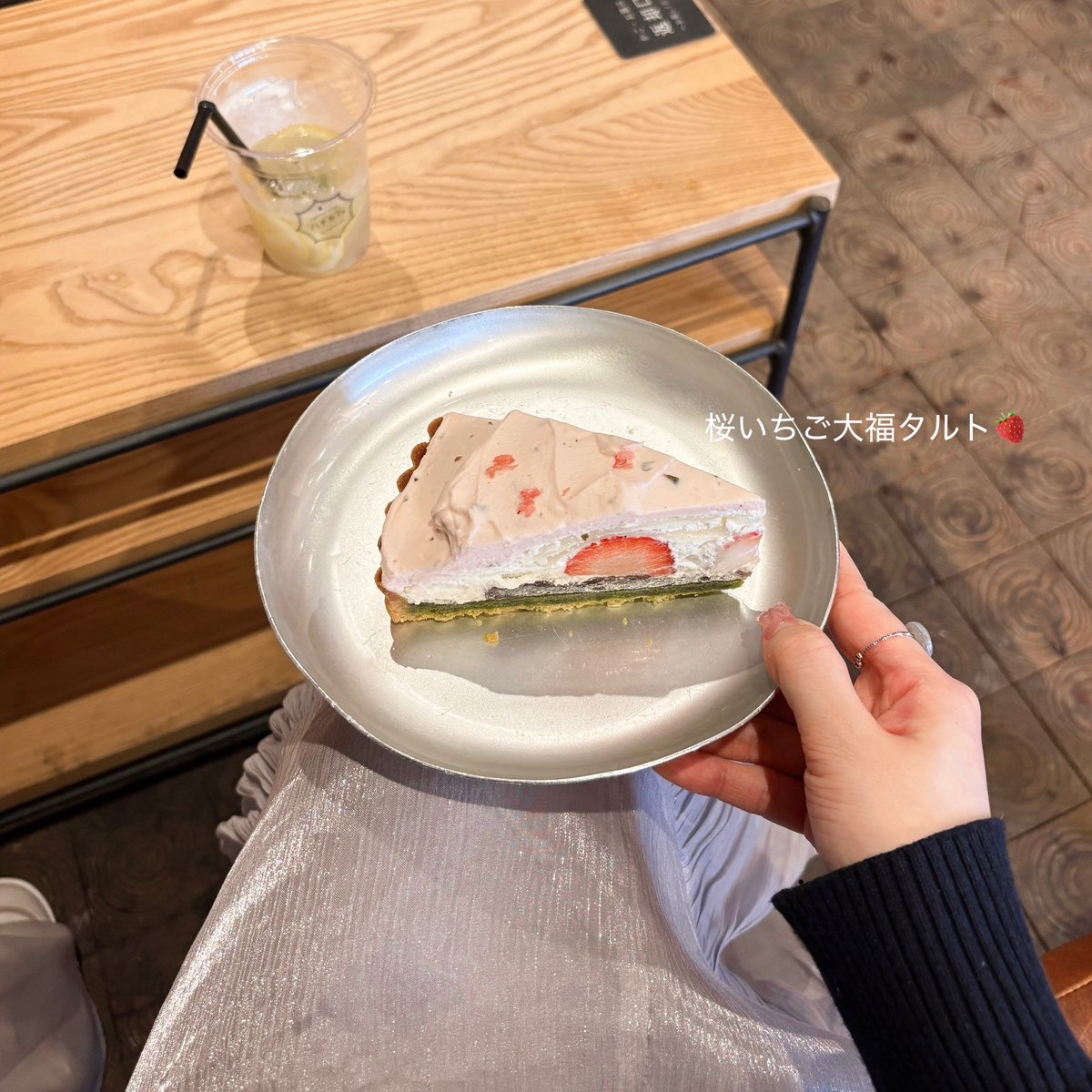 ヨルム tweet media