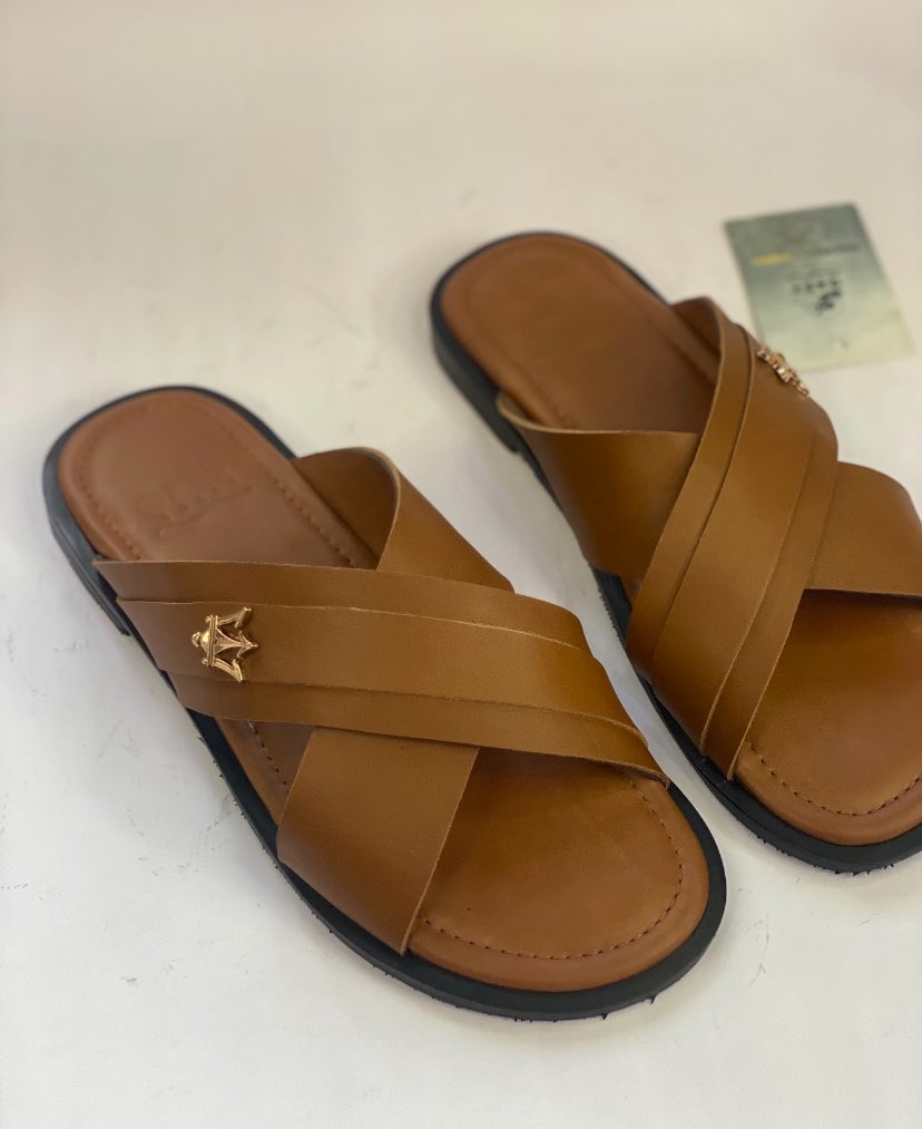 Greysoles_'s tweet photo. If your shoes aren’t speaking, you’re not saying muc
₦20,000 – ₦25,000 only.
Send a DM, let’s fix your drip 🖤
Hashtags:
#Greysoles #WednesdayDrip #NaijaStyle #CleanFits #ShoePlug https://t.co/tycLPOZT42