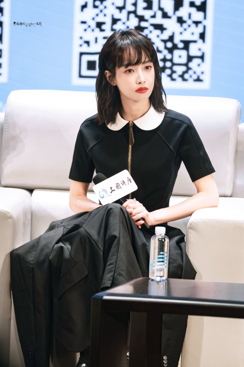 𝒗𝒊𝒄𝒕𝒐𝒓𝒊𝒂 𝒂𝒓𝒄𝒉𝒊𝒗𝒆 宋茜 tweet media