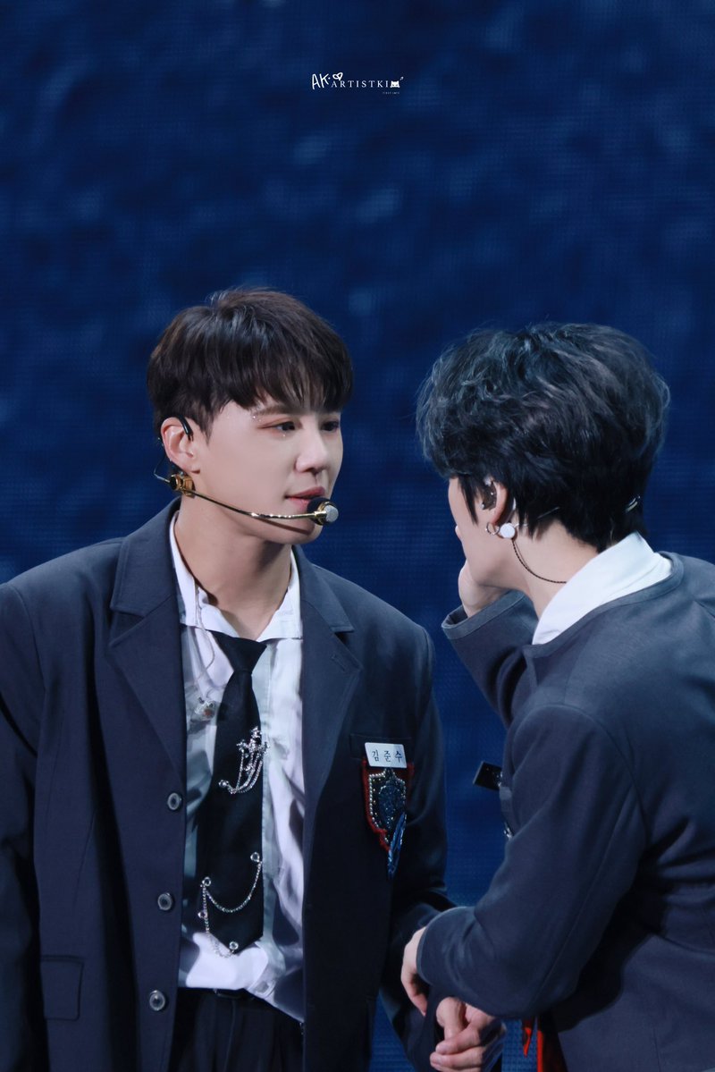 𝗔𝗥𝗧𝗜𝗦𝗧𝗞𝗜𝗠  | 金在中 tweet media