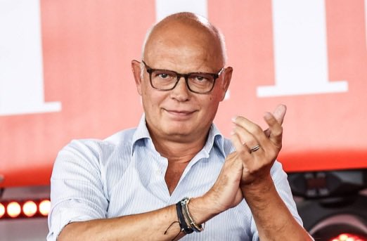 Stéphanie tweet media