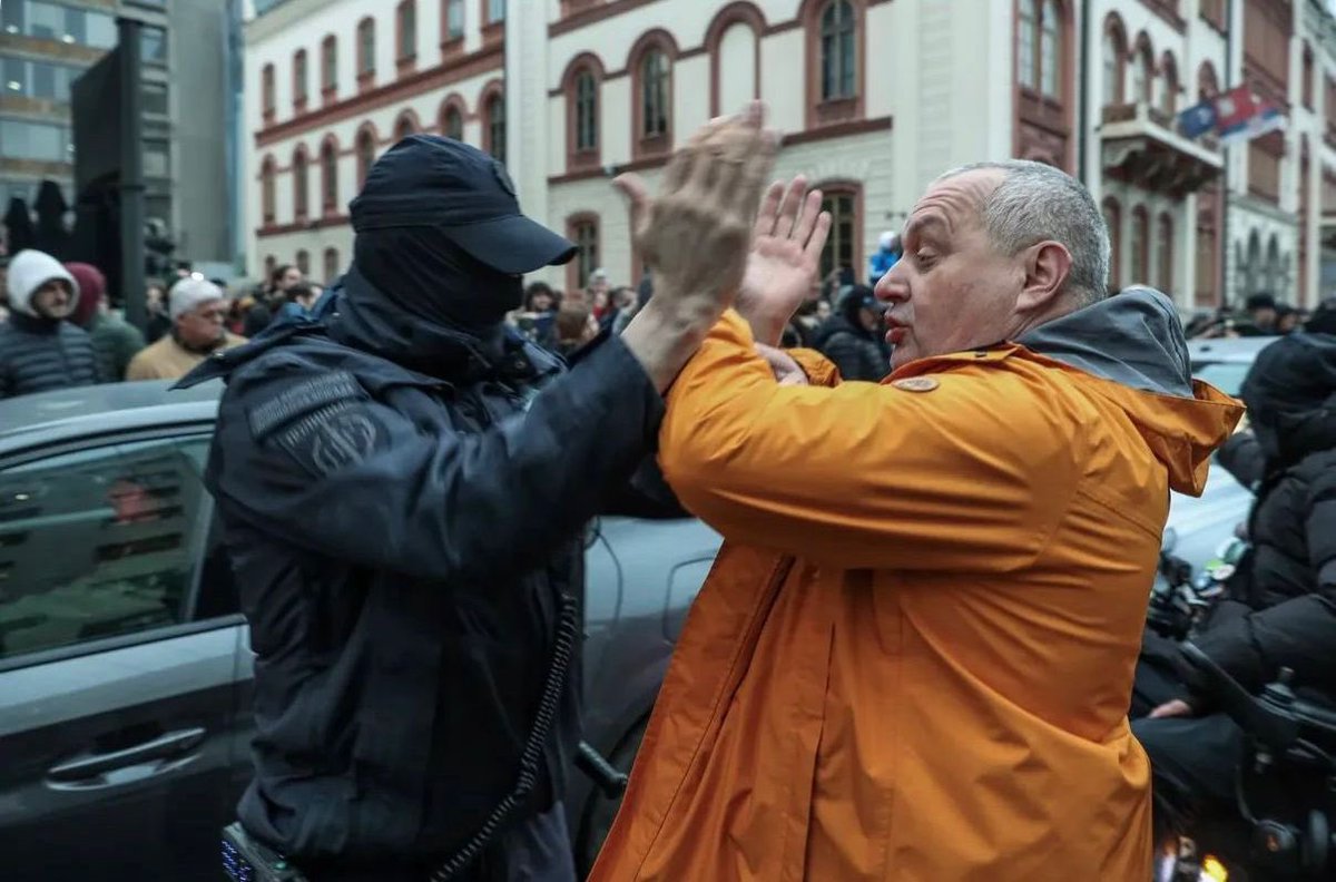 e ovu politku podržavam 💪💪<a href="/srdjanmil037/">Srđan Milivojević</a>