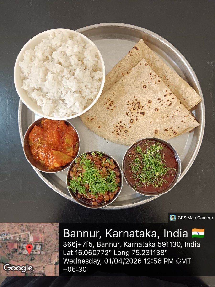 KrcrsSc445's tweet photo. Lunch  #SocialAudit_SWDMeals #SocialWelfare_Karnataka https://t.co/KUeUXjayMO
