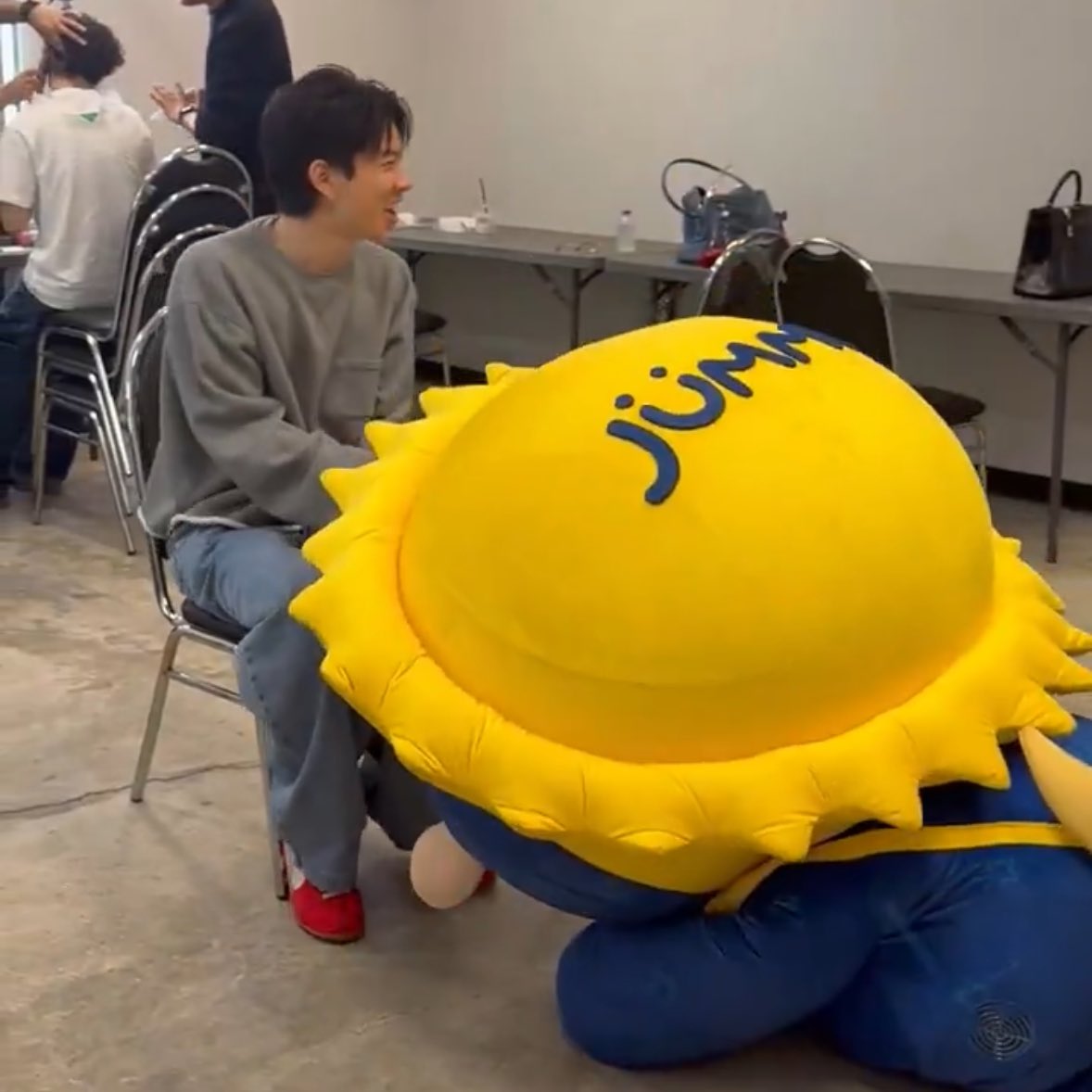 𝐛𝐞 𝐲𝐨𝐮, tweet media