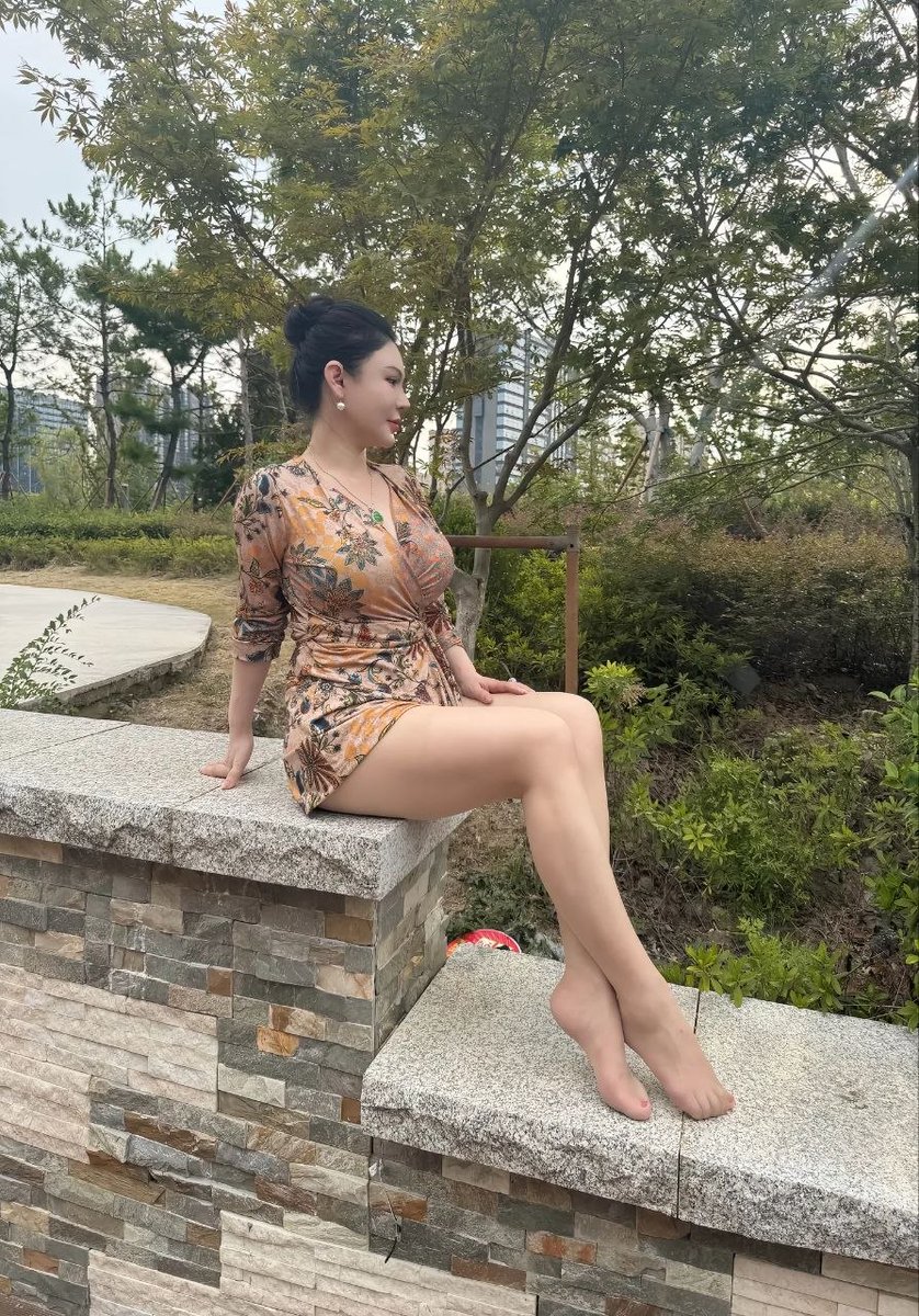 红唇倾城 tweet media