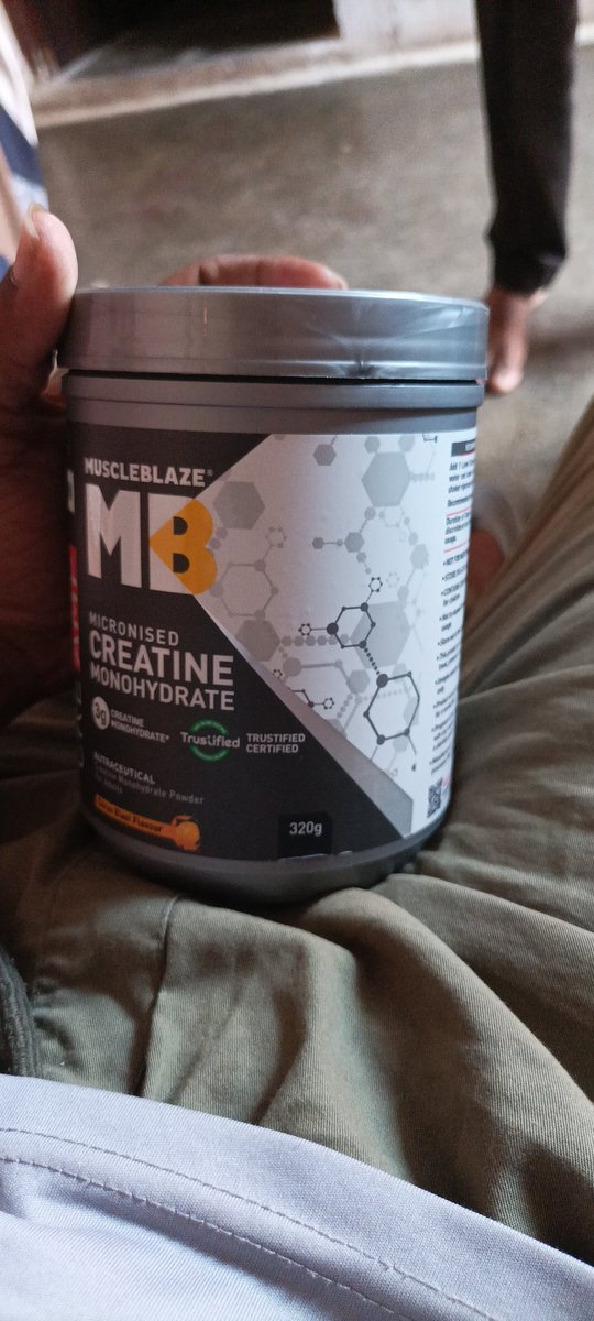 VIKRANTSEN9119's tweet image. Received open &amp;amp; unsealed product from @MuscleBlaze 😡
The creatine container has no proper seal and appears tampered, plus the lid is defective. This is a serious safety 
Tried return but it's no accepted. Very disappointed.
Please
#MuscleBlaze #CustomerComplaint #GymSupplements