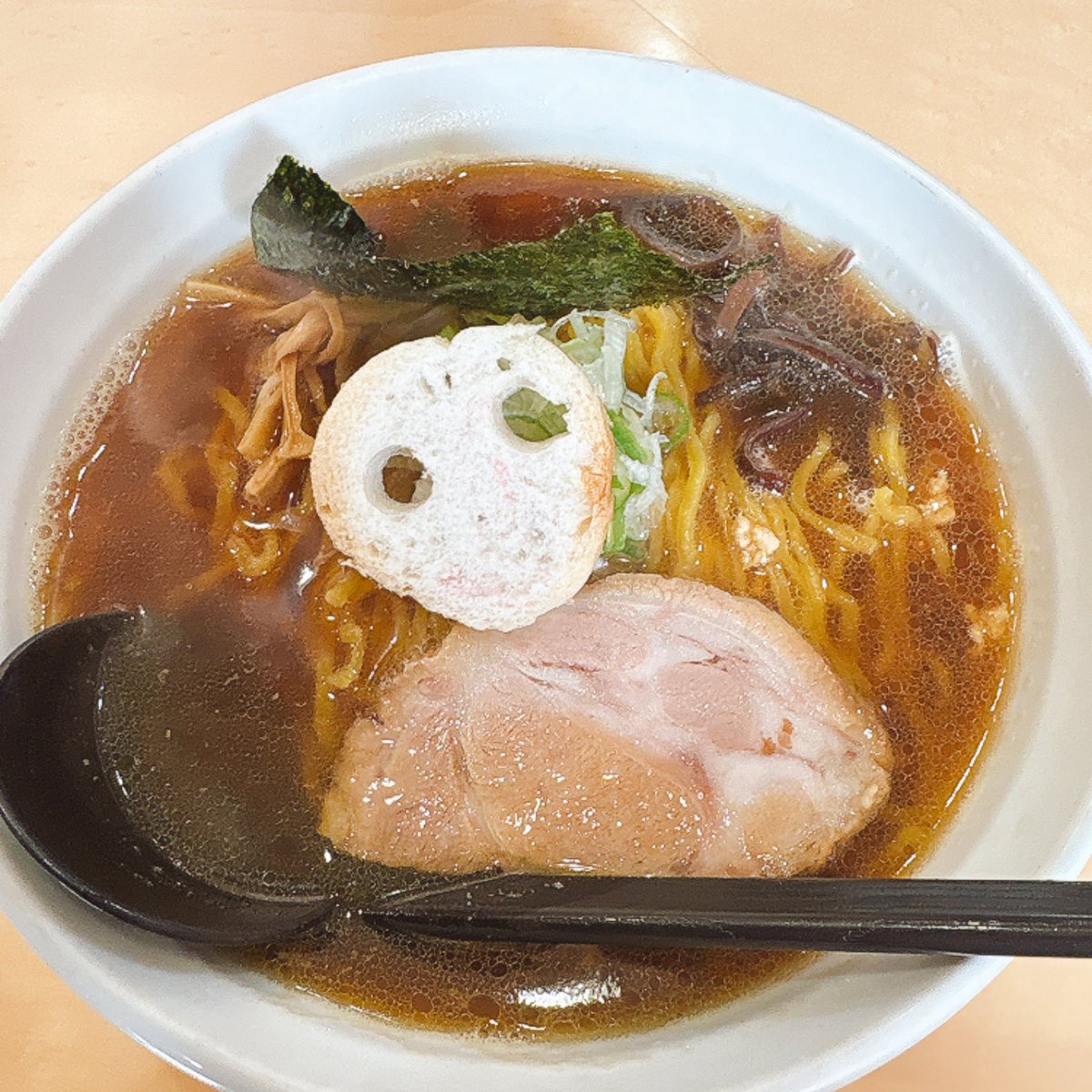 latemecome's tweet photo. 澄川の女がじゅまる。

安定安心とり醤油。チャーハンもおすすめ https://t.co/h7modW0cx7
