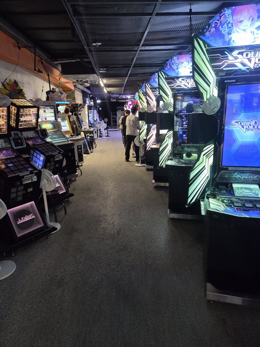 티지ノミ tweet media