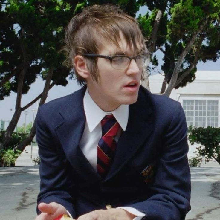 nananinanao ⋆˚࿔ tweet media