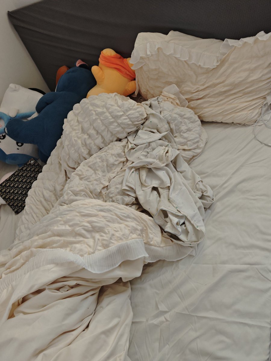 扫楼男孩 tweet media