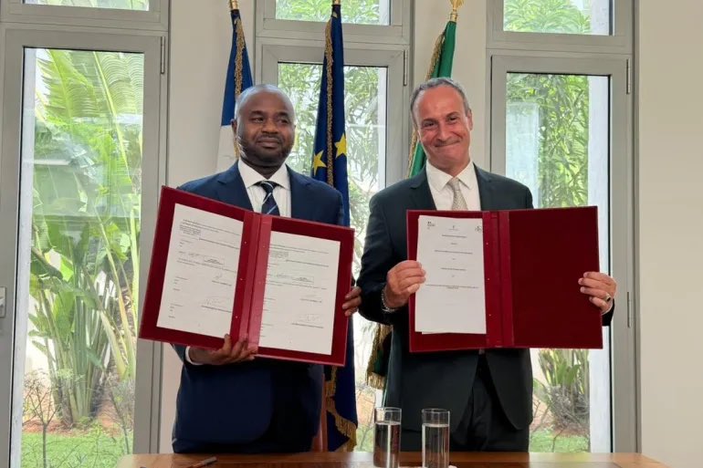 Biggest Mack tweet media