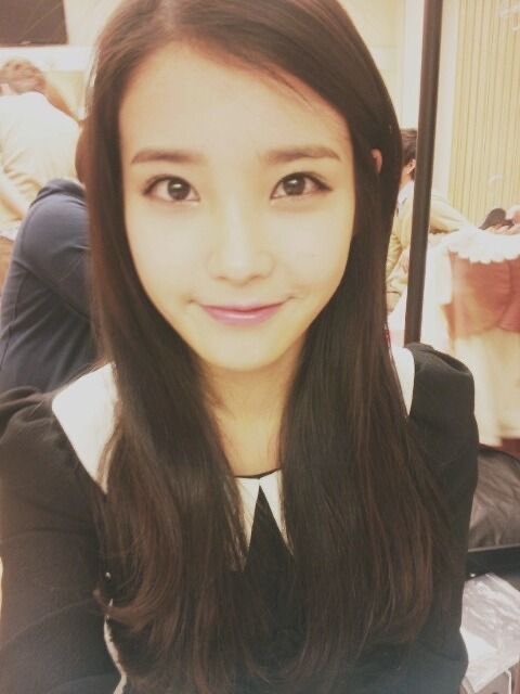 응서츄 tweet media