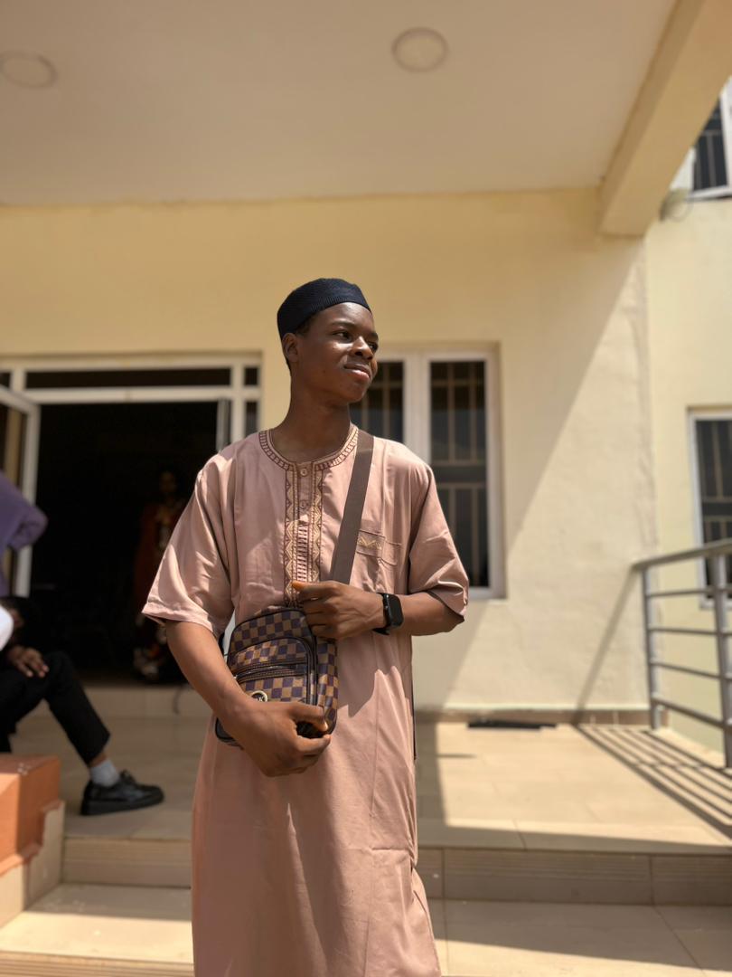 Abdus'samad | Graphic Designer tweet media