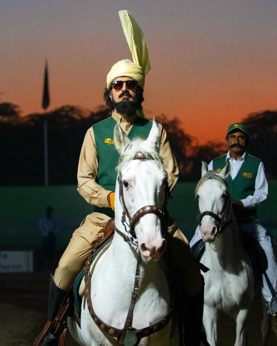 Awan_horse_club's tweet photo. Honourable #SahibzadaSultanMuhammadAli Sb 
@SahibzadaSulta1

#SultaniaAwanClub #TentPegging #Horse #culture #HorseRiding #pakistan https://t.co/ScwAGKMFPL