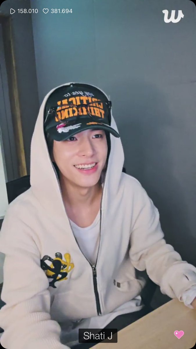 𝐂𝐡𝐢𝐥𝐥𝐚 ★🎸⋆ ENHYPEN IS 7 tweet media