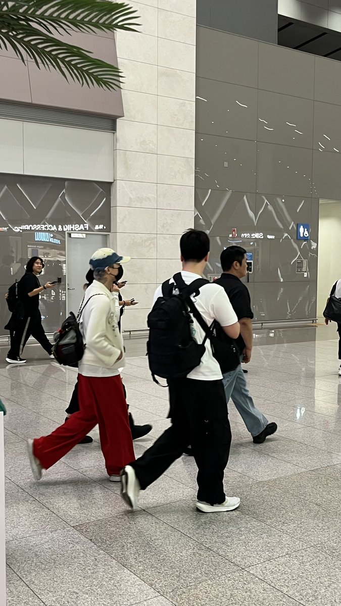 쭈쿠리 tweet media