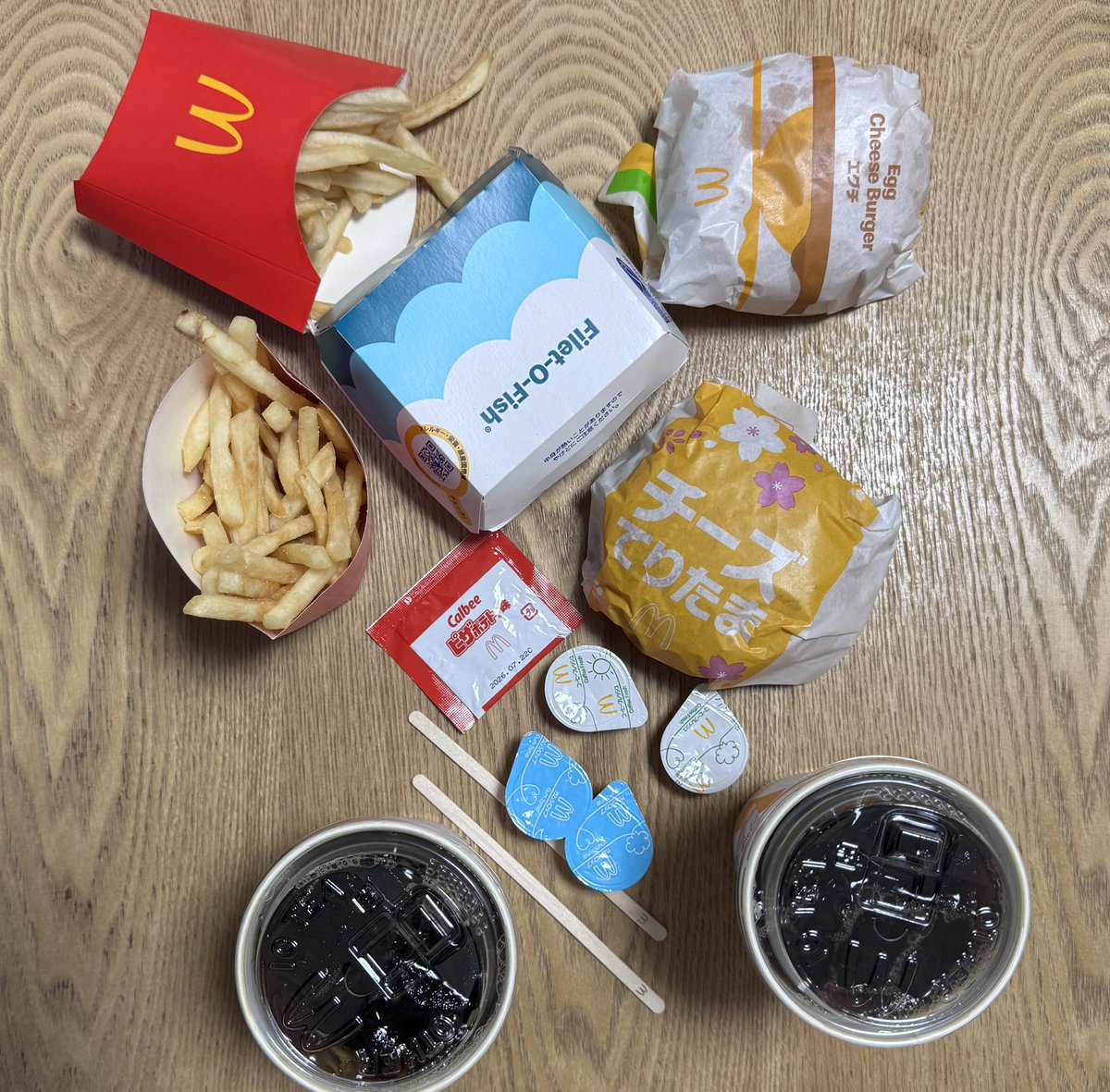 ryusons's tweet image. マクドナルド
久しぶりに買ってきました！
フィレオフィッシュが好きです！

#マクドナルト #macdonalds #マック #マクド #大阪 
Instagram @ryusons