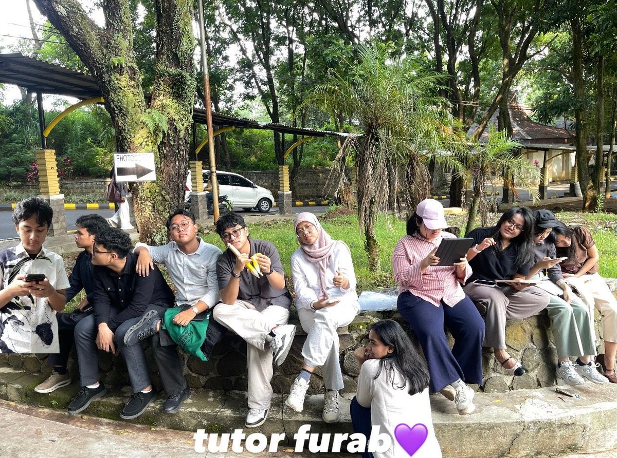 Unpadfess tweet media