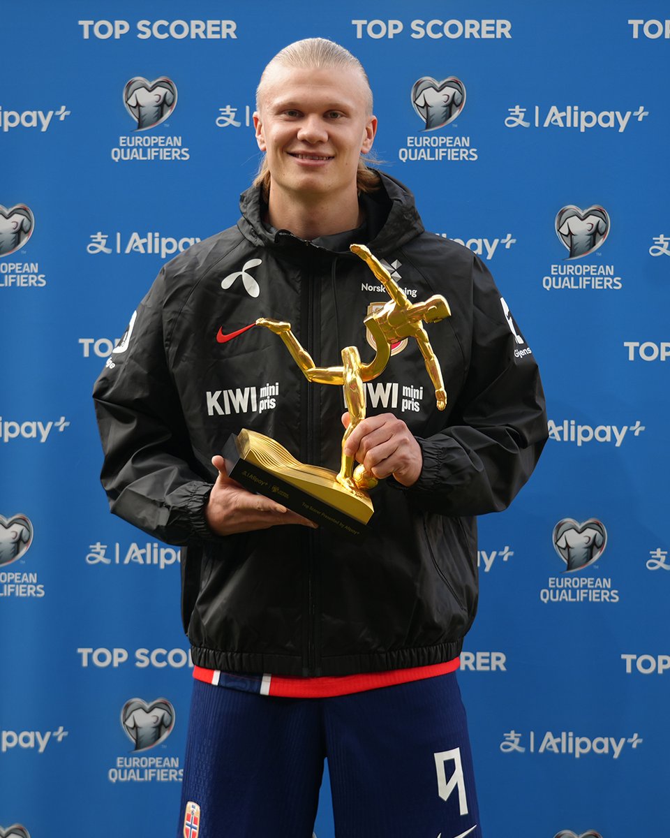 UEFA EURO tweet media