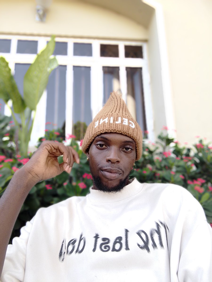 ㄒ卄ㄚ👑 tweet media