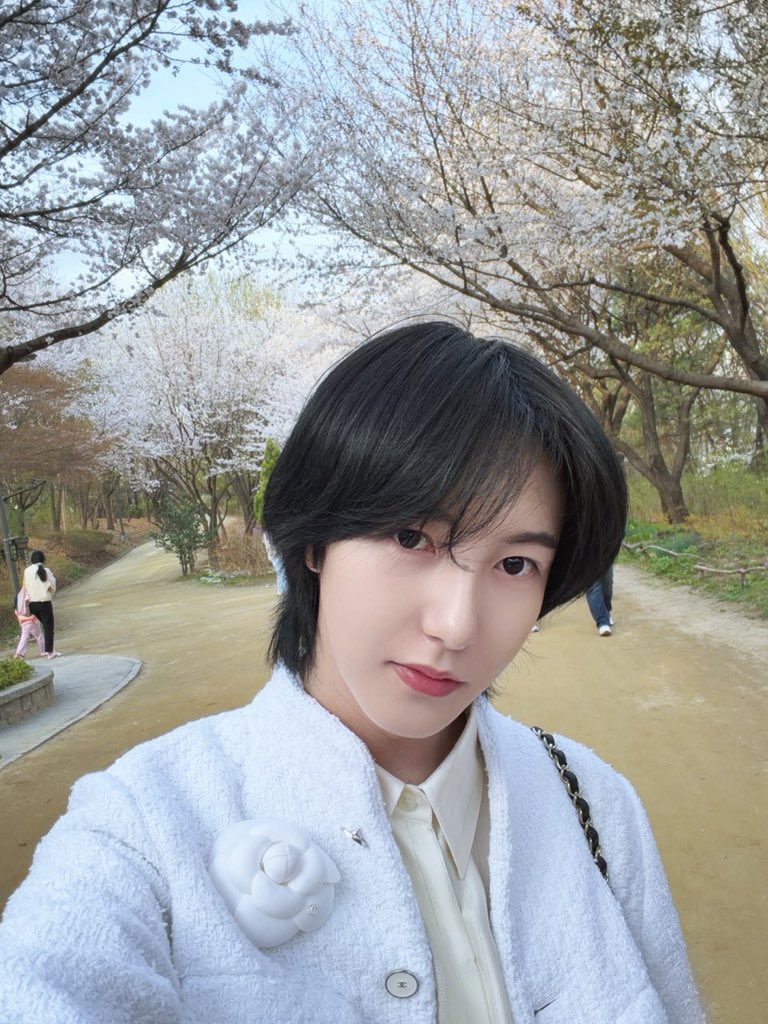 bugarlee!♡𝙍𝙅𝙉 tweet media