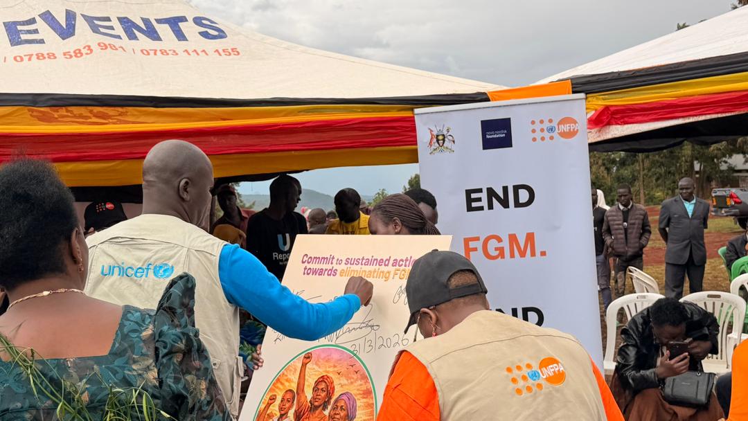 UReportUganda's tweet image. Yesterday marked a powerful milestone in the journey to #EndFGM during the Zero Tolerance commemoration event held in Bukwo.

U-Reporters witnessed a historic moment as the Minister of Gender and Culture, district officials, cultural and community leaders with partners, came