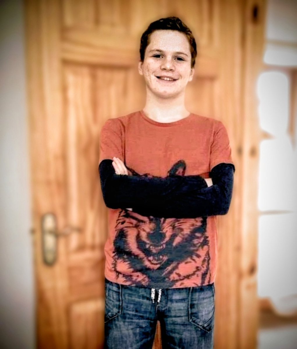 fobakesbadly's tweet photo. Help me fight for justice for Josh.

His death was completely preventable and I will not stay quiet while those responsible treat grieving families and the public like fools.

Let my Barrister hold them to account.
Let my Barrister ask the questions they don’t want answered.
Let me make sure this never happens again.

Josh mattered. Truth matters. Accountability matters.
This week Josh should've turned 24, and we are completely devastated.

https://t.co/K6vEwhhzbb

#JusticeForJosh #NoMoreFalls
#London #Housing #Safety #Holborn