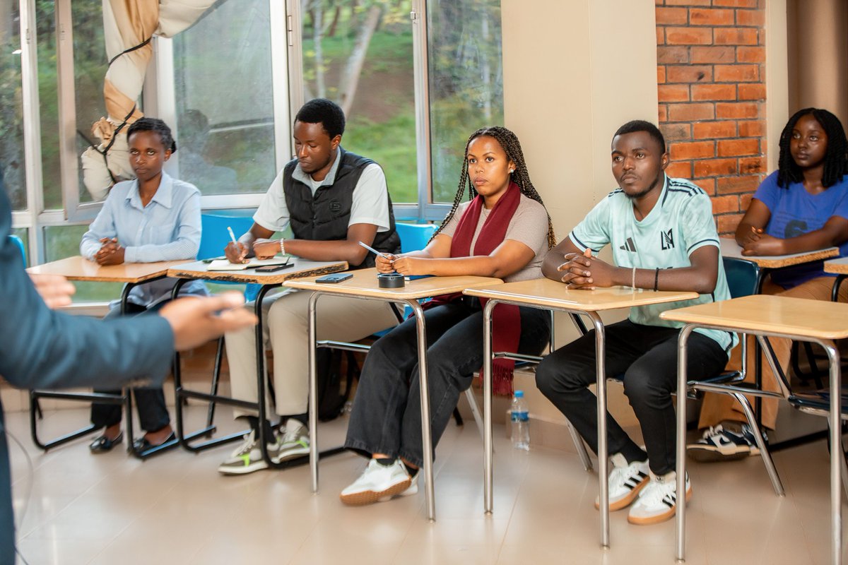 Rwanda Biotech Capacity Building tweet media