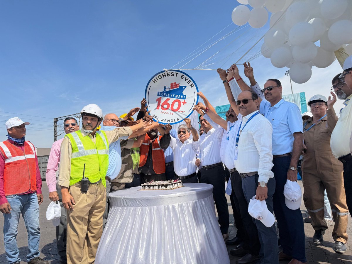 Deendayal_Port's tweet photo. DPA, Kandla crosses the historic 160 Million Tons mark in cargo handling for FY 2025-26 - achieving the highest-ever cargo volume in the history of Major Ports !

✅India's No. 1 Major Port.

Thanks to all the stakeholders, port users, associations, PPP operators, sister departments and above all our dedicated Shramik Brothers & Sisters - The True Partners in Progress !!

#Trailblazer #PortOfPride #MaritimeLeadership #Kandla #160MMT #No1Port #PrideOfIndia