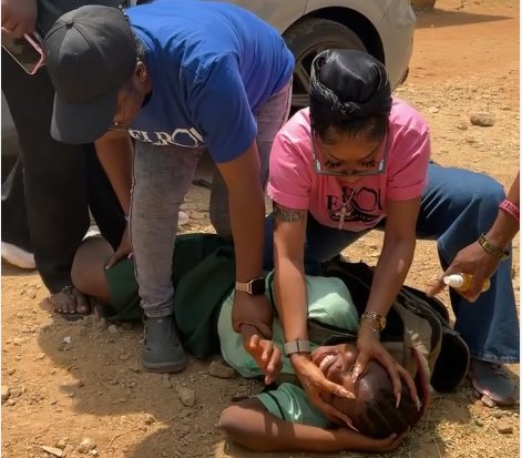 𝘙𝘖𝘓𝘈𝘕𝘋™🌍 tweet media