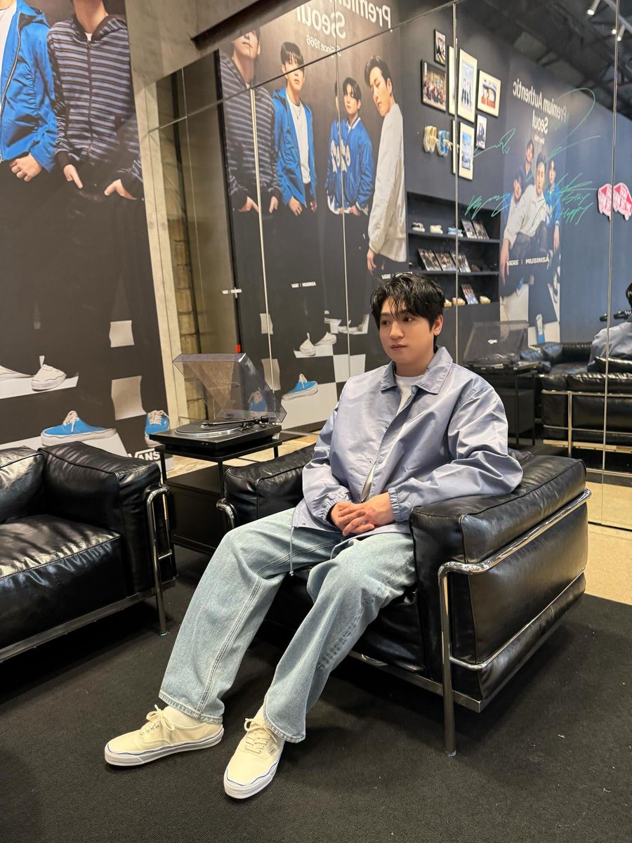 woodyꕤ Brian Kang tweet media