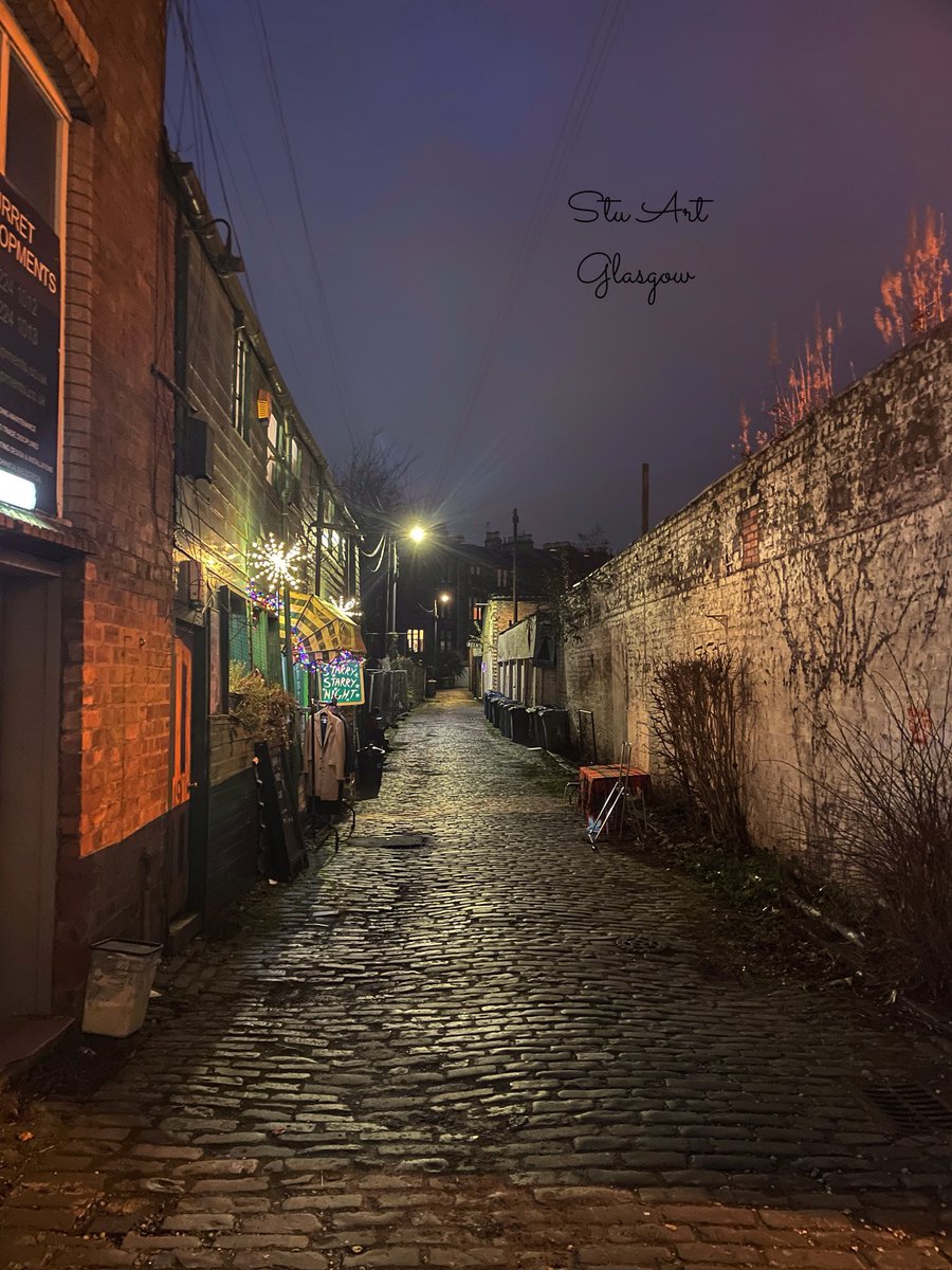 scotland_100's tweet image. Glasgow’s Famous Lanes 🏴󠁧󠁢󠁳󠁣󠁴󠁿✨

☔ Ashton Lane 

🌤️ Cresswell Lane 

🕰️ Dowanside Lane

👗 Starry Starry Night 

👔 Ruthven Lane

📸 @Stuarty_G 

#100Scotland #travel #adventures