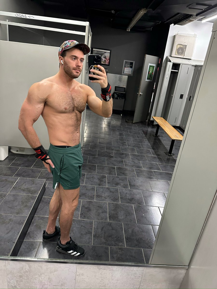 Kaïko the dotter 🔜 FWA tweet media