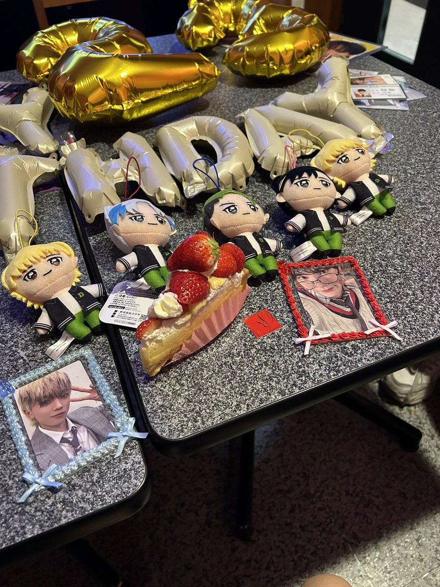 ひなひなけん tweet media