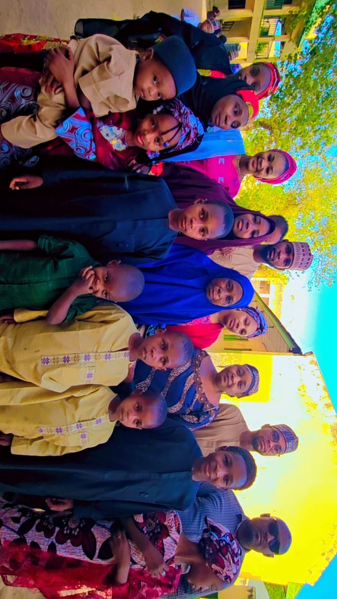 Nazifi_Maikano's tweet image. May The Jalla Wa Azza keep strengthening, enrich, and shower all his blessing to my family.

#family #familyOverEverything #LaFamilia