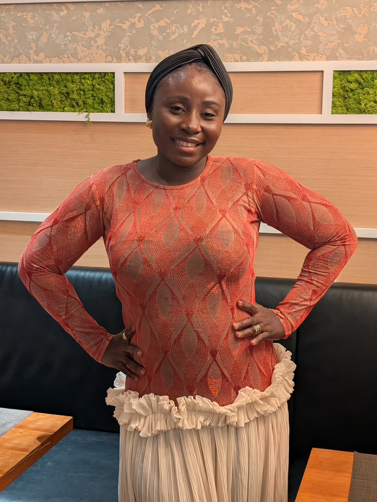 Radenike |UiUx Designer🪖 tweet media