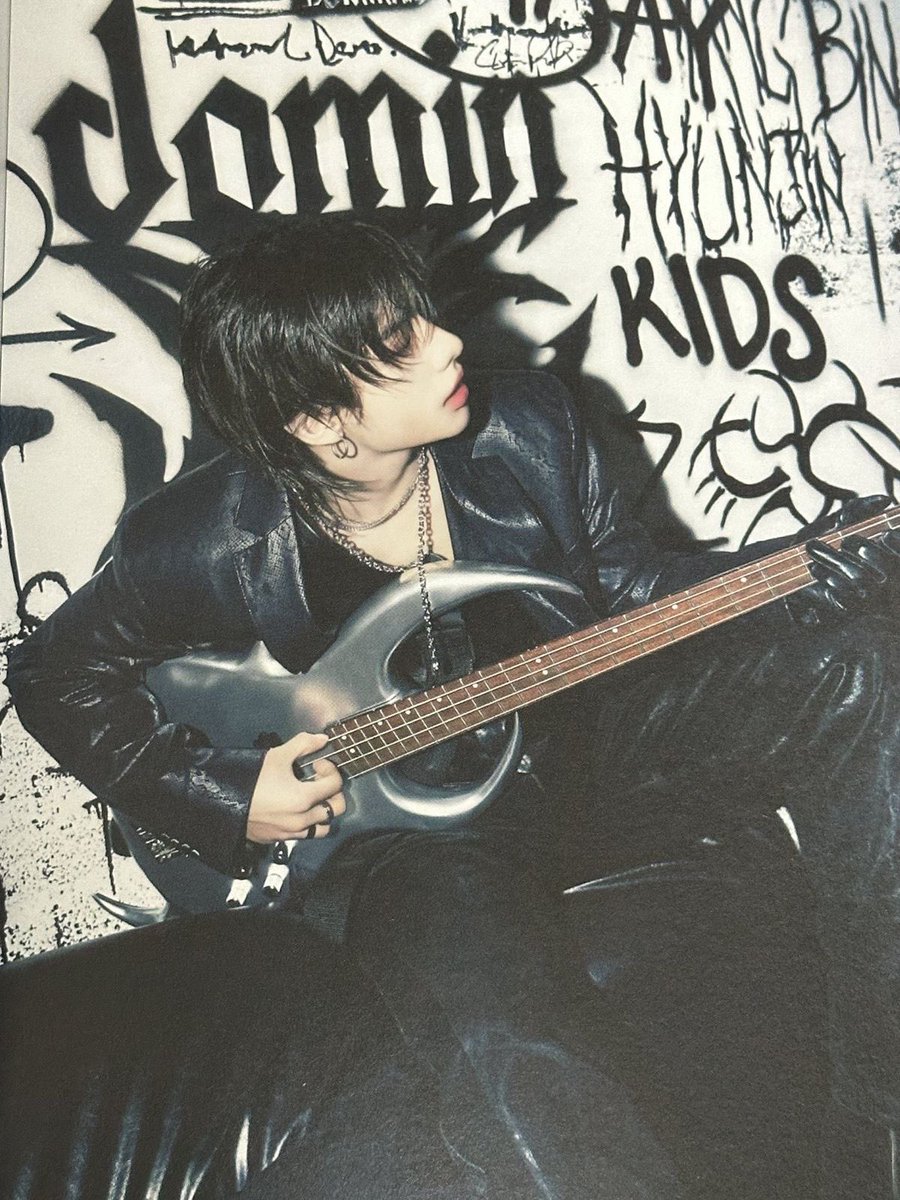 𖦁˖ ࣪ vexiii:-p ⁺˖🩸🪓 tweet media