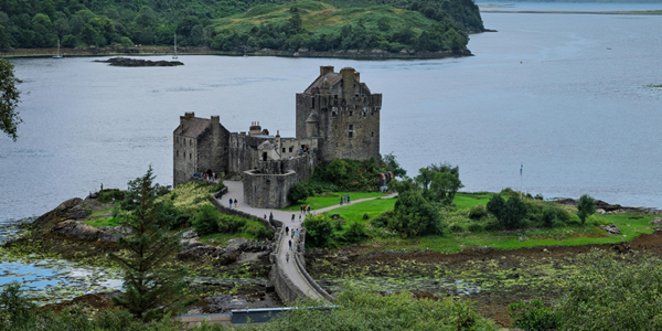 StrathGenealogy's tweet photo. Intermediate Scottish Family History course 5/6
May on-campus. Enjoy talks from Scottish genealogists and educators. Master research techniques using a variety of Scottish records. Hands on exercises to help you embed new skills fast.

Find out more! > https://t.co/inZRTrPNUR https://t.co/UXVkRo7M0i